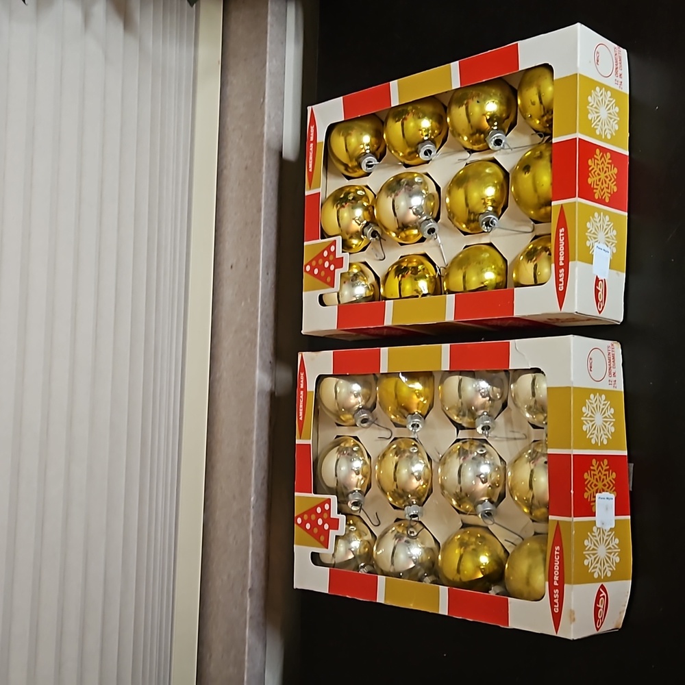 2 Packages of Coby Vintage Glass Christmas Tree Ornaments